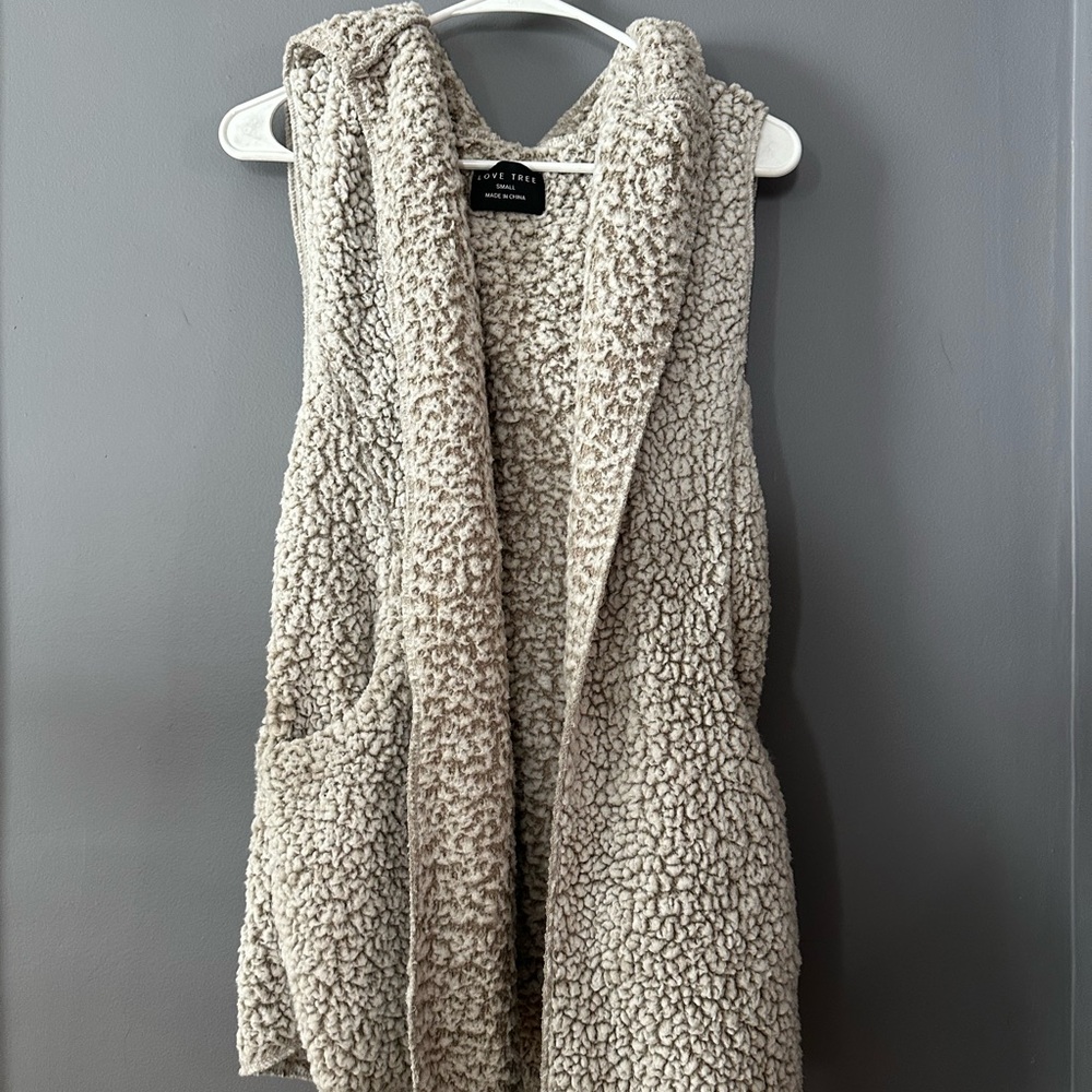 Love Tree Teddy Vest in Cream